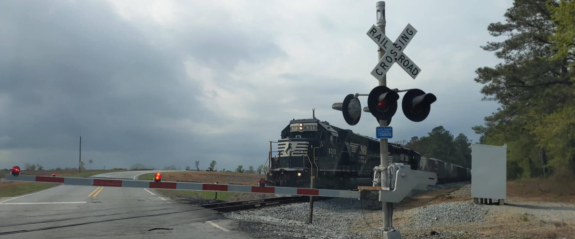 Norfolk Southern Train in Middle Georgia|Norfolk Southern Freight Train in Rural Georgia 1